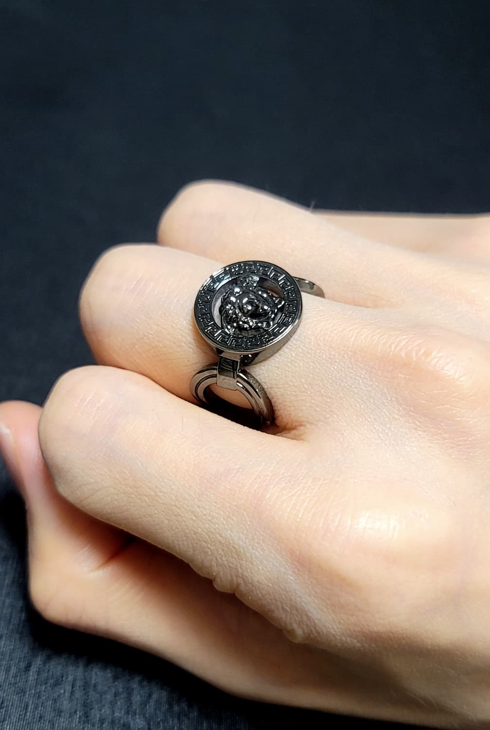 베르사체 반지,팔찌목걸이(에르메스디올샤넬펜디루이비통구찌셀린느생로랑크롬하츠 상품이미지5