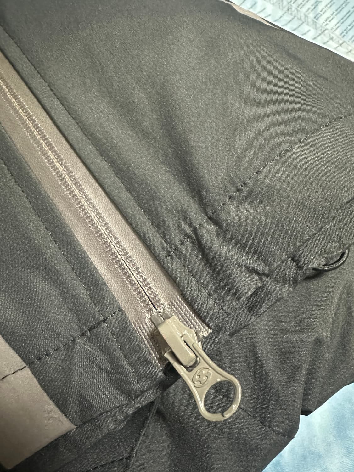 22ss 산산기어 윈드블록 상품이미지9