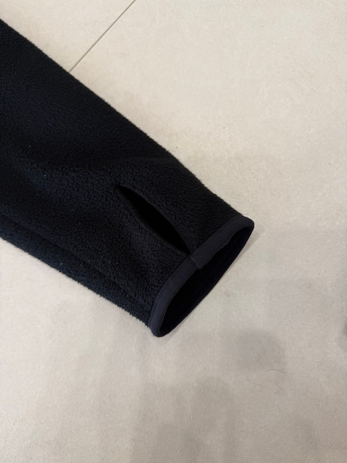 더콜디스트모먼트 플리스 후드집업 상품이미지4