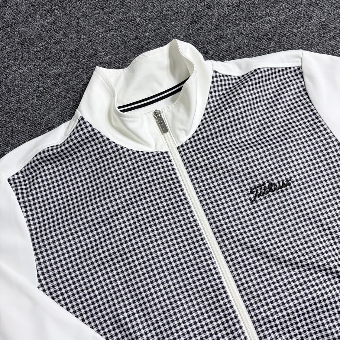 타이틀리스트 체크 골프 집업 상품이미지3