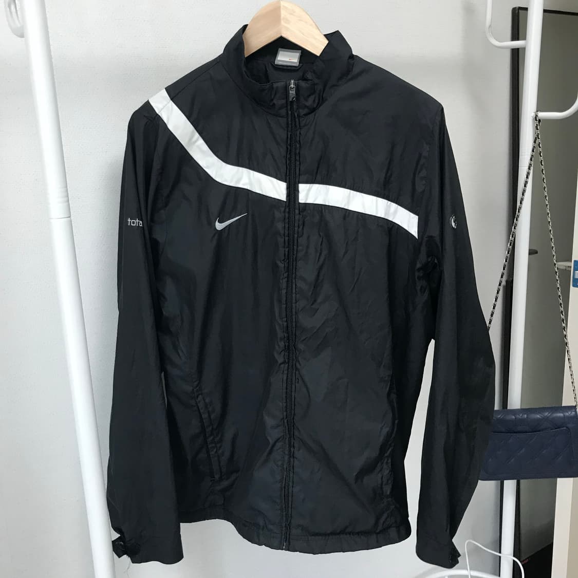 나이키 트레이닝 바람막이 점퍼 L 상품이미지4