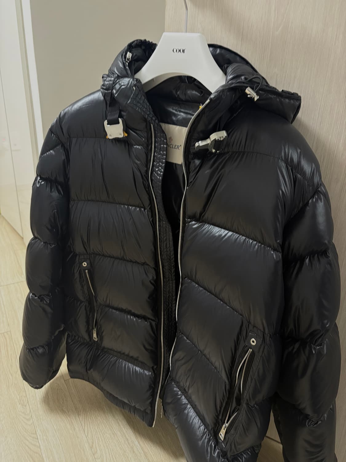 몽클레어x알릭스 알몬드 패딩 블랙 3사이즈 상품이미지1