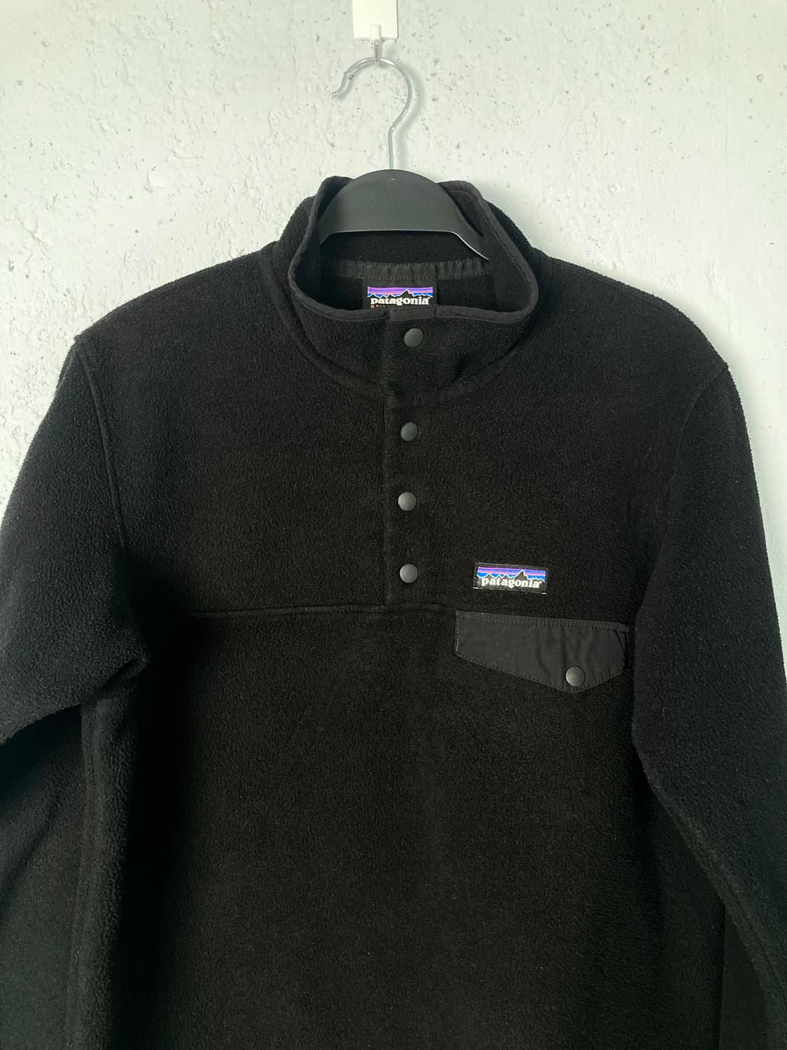 파타고니아 신칠라 풀오버 올블랙 (M) 상품이미지2