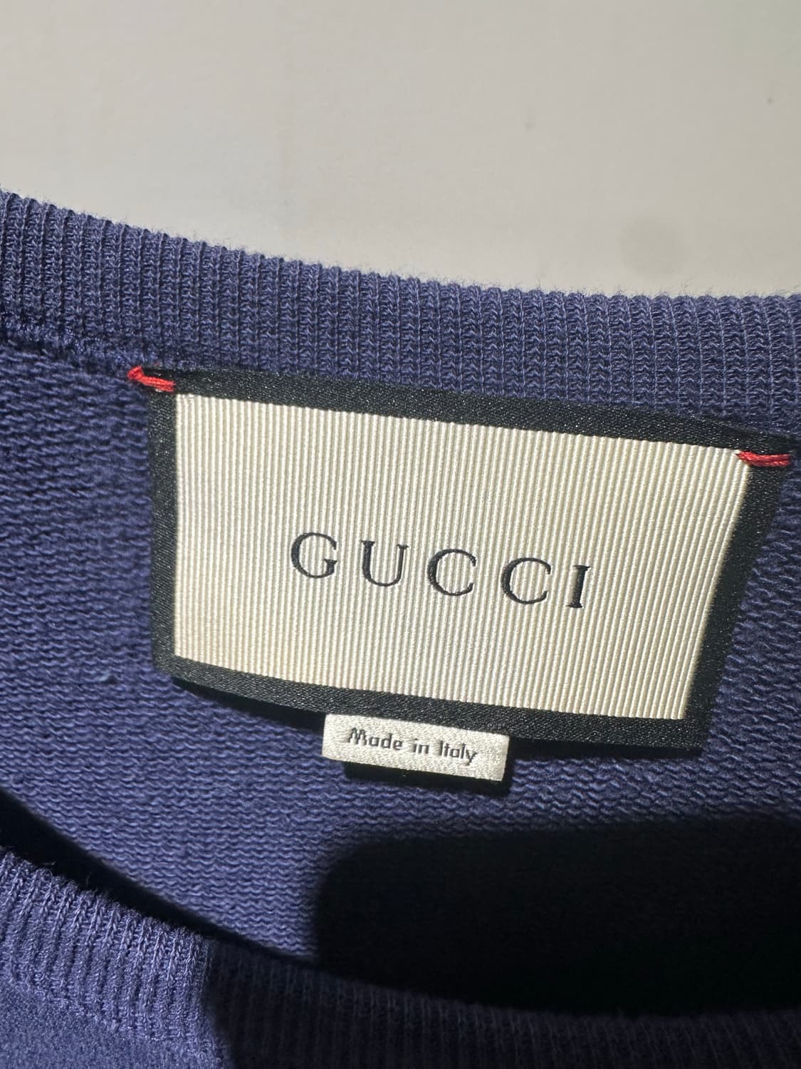 구찌 토끼자수 레글런 맨투맨 상품이미지5