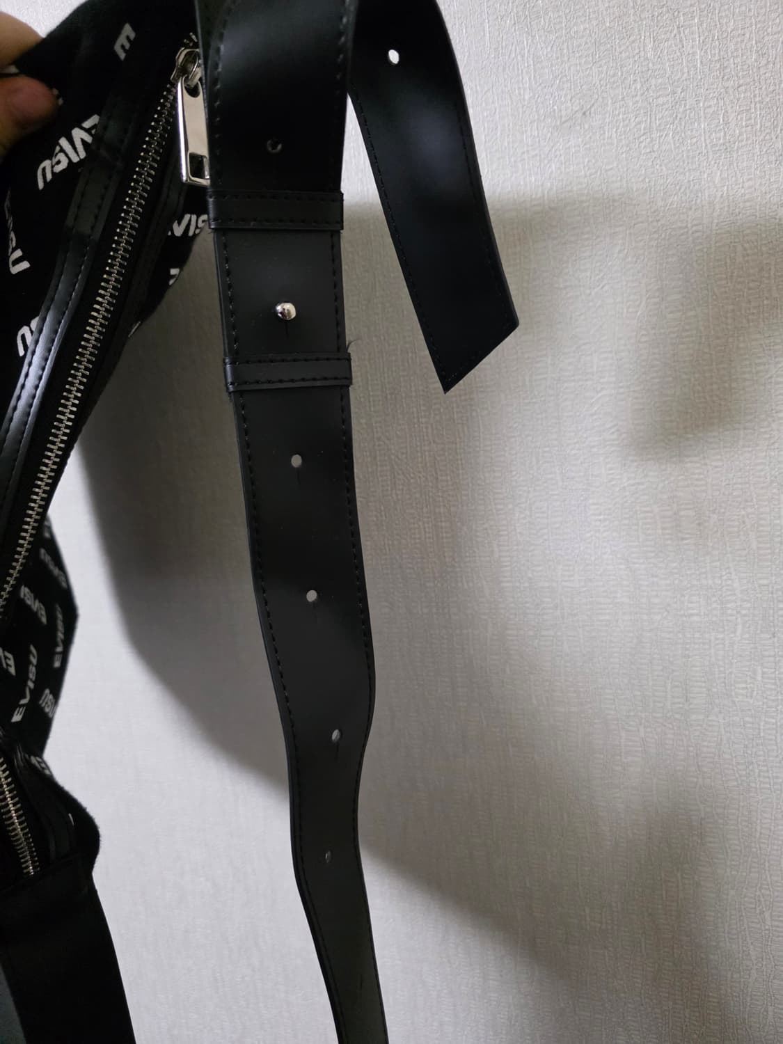 단종된 업사이클링 브랜드 켈리즈 커스텀 쿠션백  EVISU 에비수 크로스 상품이미지4