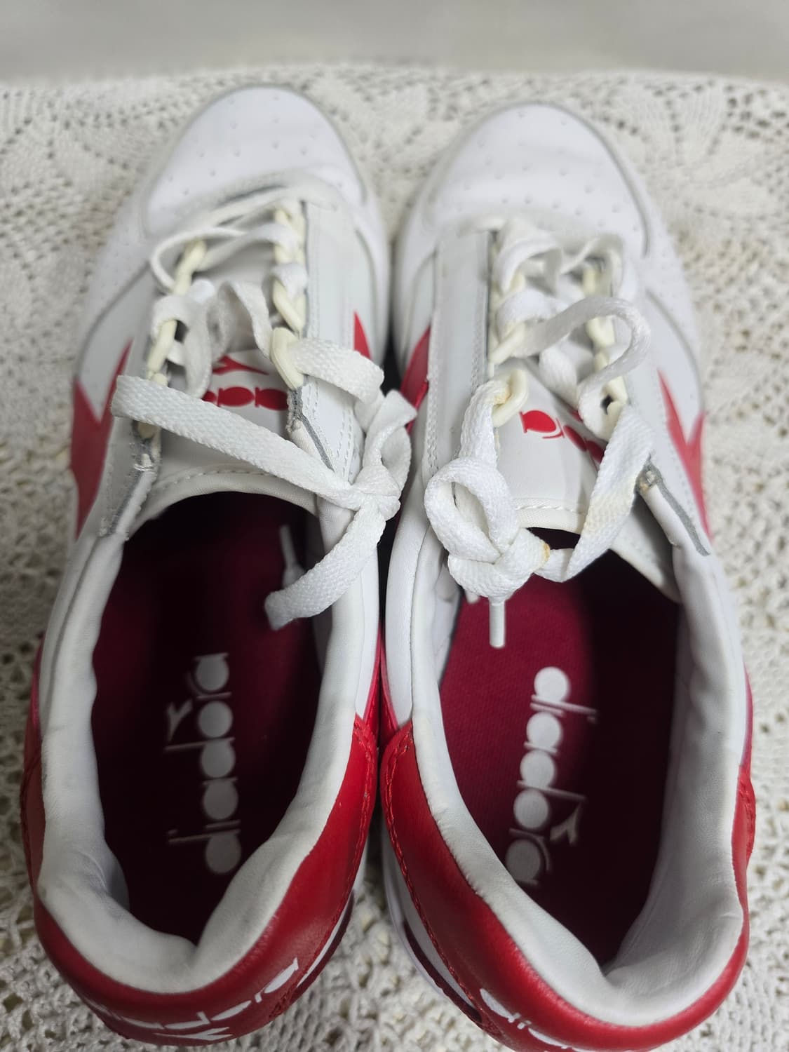 디아도라 앨리트 흰/빨강 스니커즈 260 상품이미지4