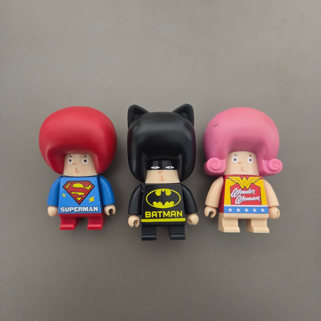쿤토이 슈퍼맨 배트맨 원더우먼 피규어 세트 상품이미지1