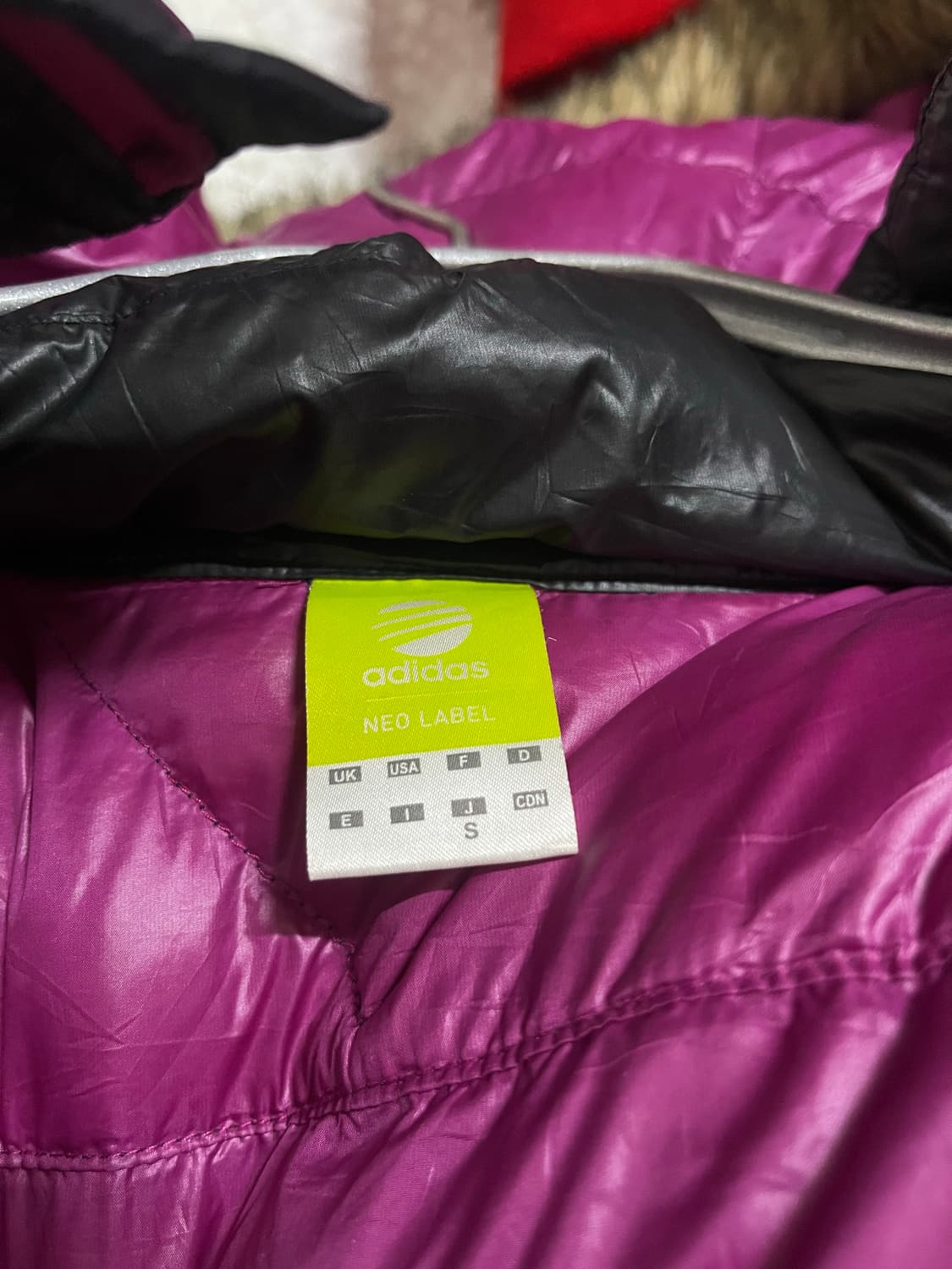 빈티지 아디다스 퍼경량패딩 상품이미지4