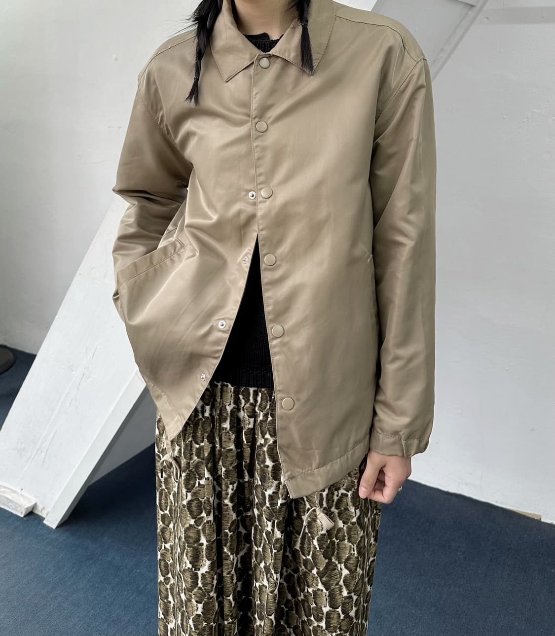 Matt nylon loose coach jacket 상품이미지8