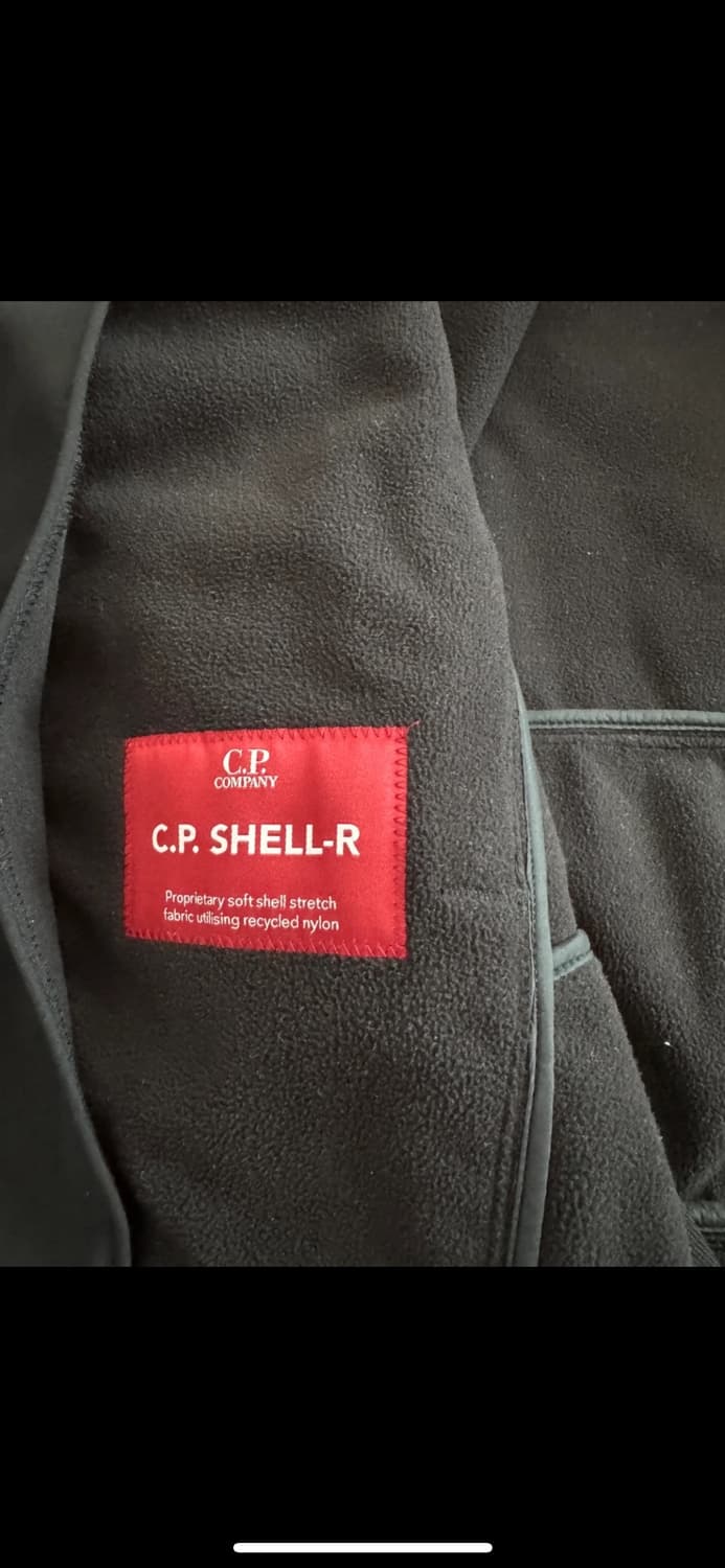 Cp컴퍼니 바람막이 쉘 상품이미지2