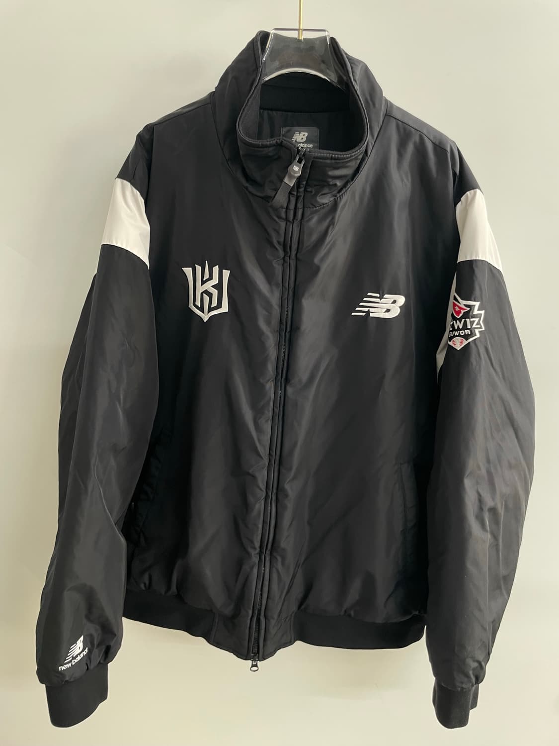 뉴발란스 kt wiz 바람막이 자켓 115 상품이미지1
