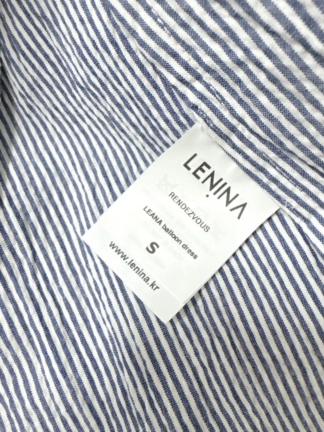 르니나 스트라이프 시어서커 원피스  상품이미지8
