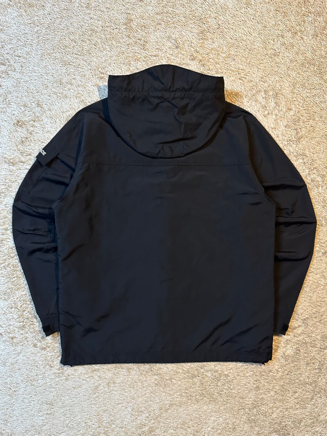 노스페이스 사이드포켓 나일론 바람막이 자켓 블랙 상품이미지3