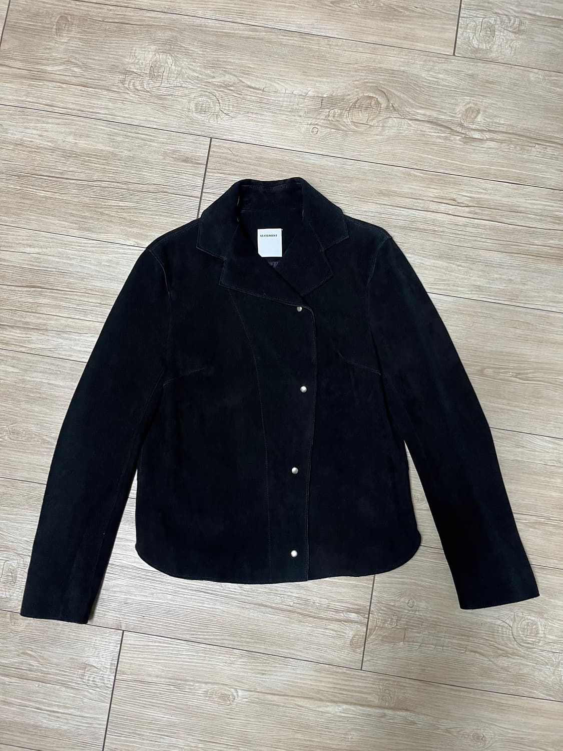 레투 스테이트먼트 블랙 리얼 스웨이드 자켓 상품이미지1