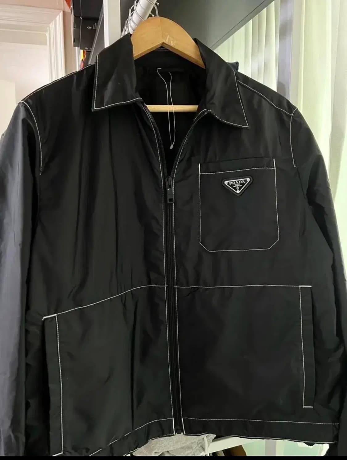프라다 리나일론 자켓 상품이미지1