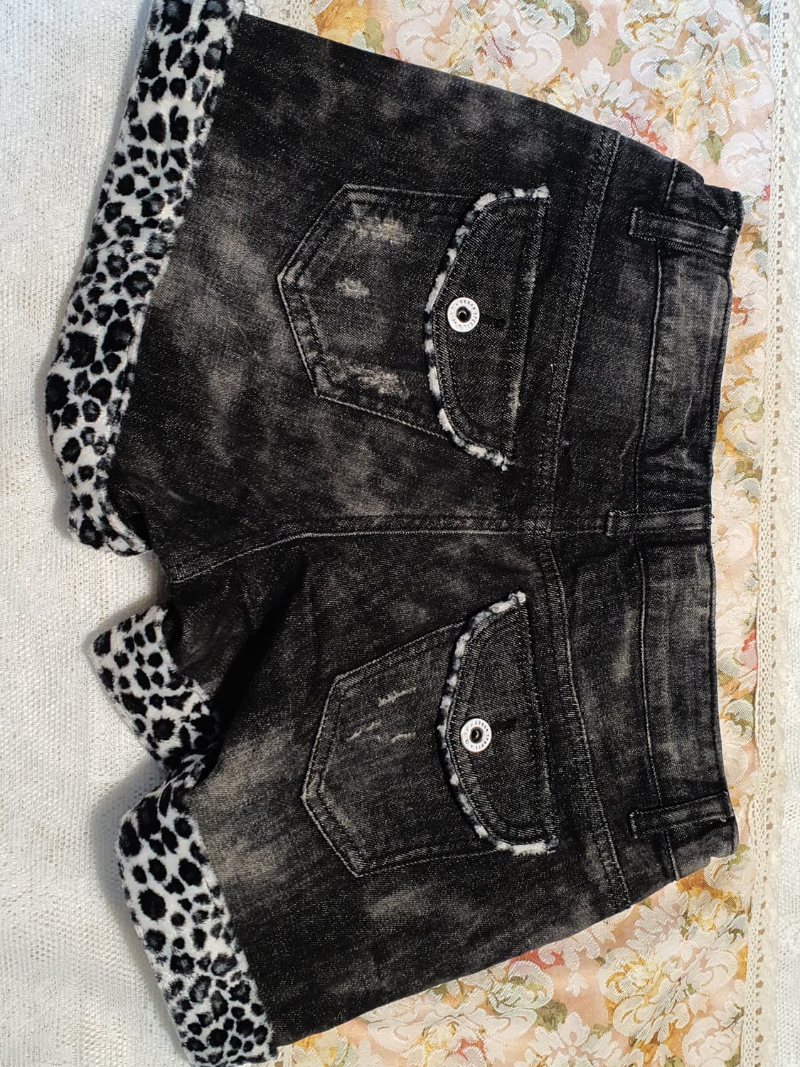 [갸루] 블랙 워싱 데님 반바지 레오파드 28 상품이미지5