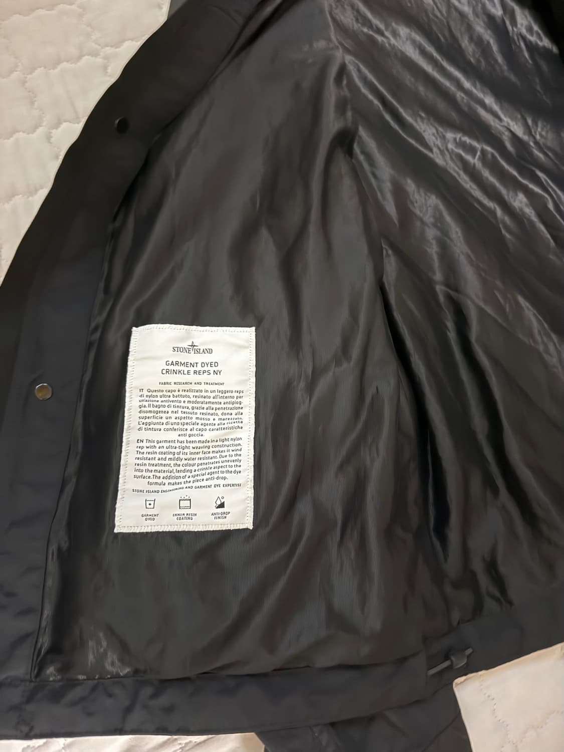 스톤아일랜드 25ss 바람막이 L 상품이미지3