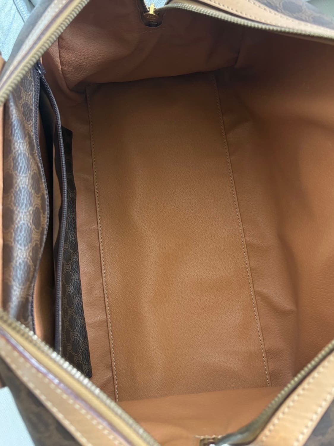 셀린느 마카담 보스턴백 상품이미지10