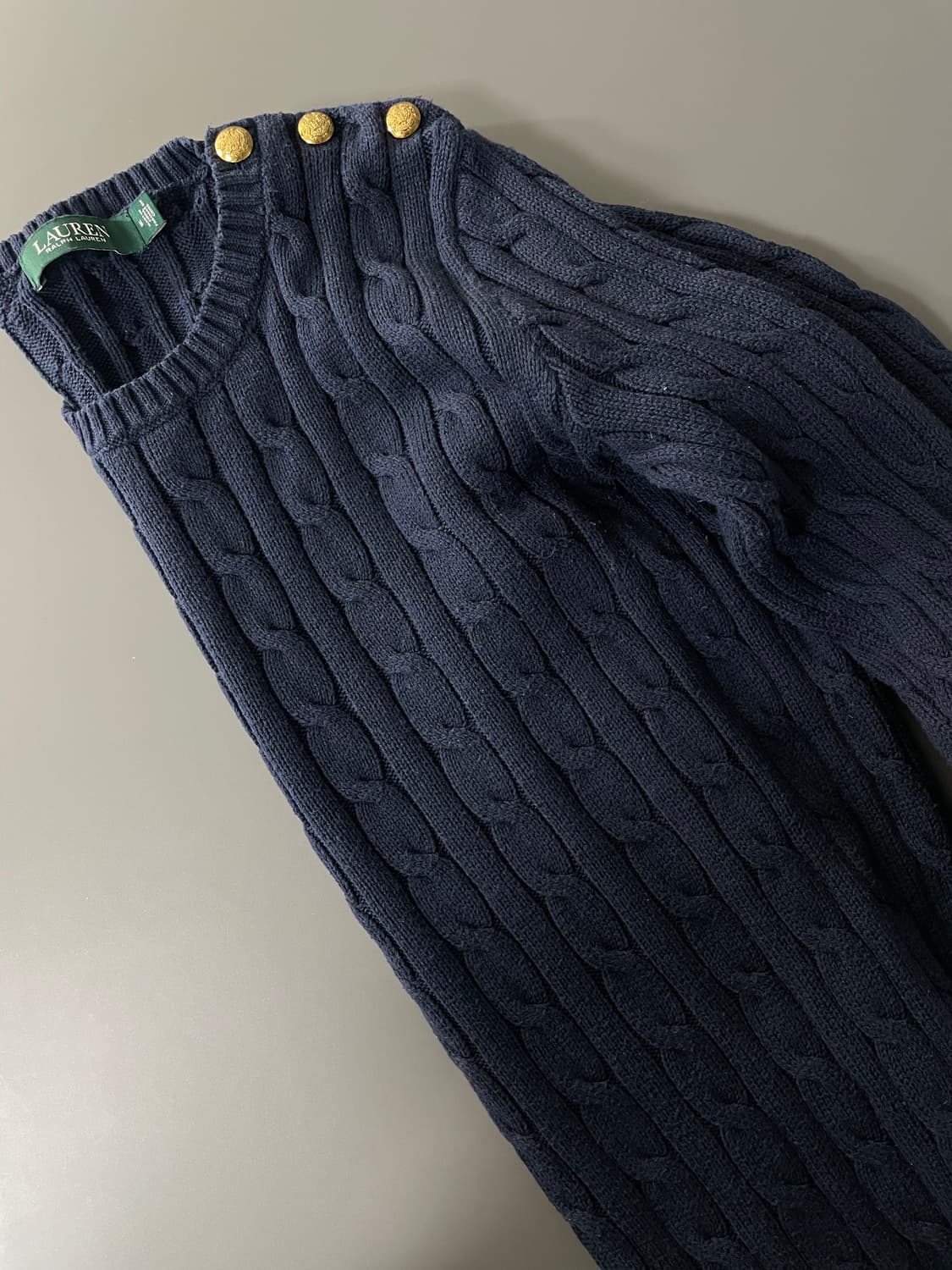 [M] 폴로 랄프로렌 금장 버튼 디테일 케이블 꽈배기 니트 상품이미지4