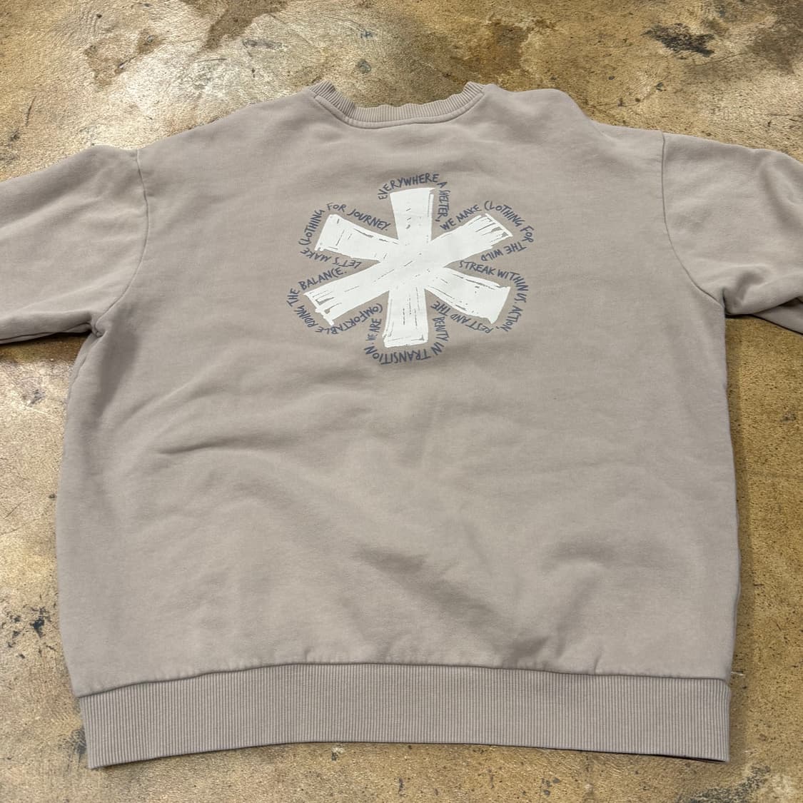 [정품/105] 스노우피크 베이지색 맨투맨 티셔츠 b14 상품이미지3