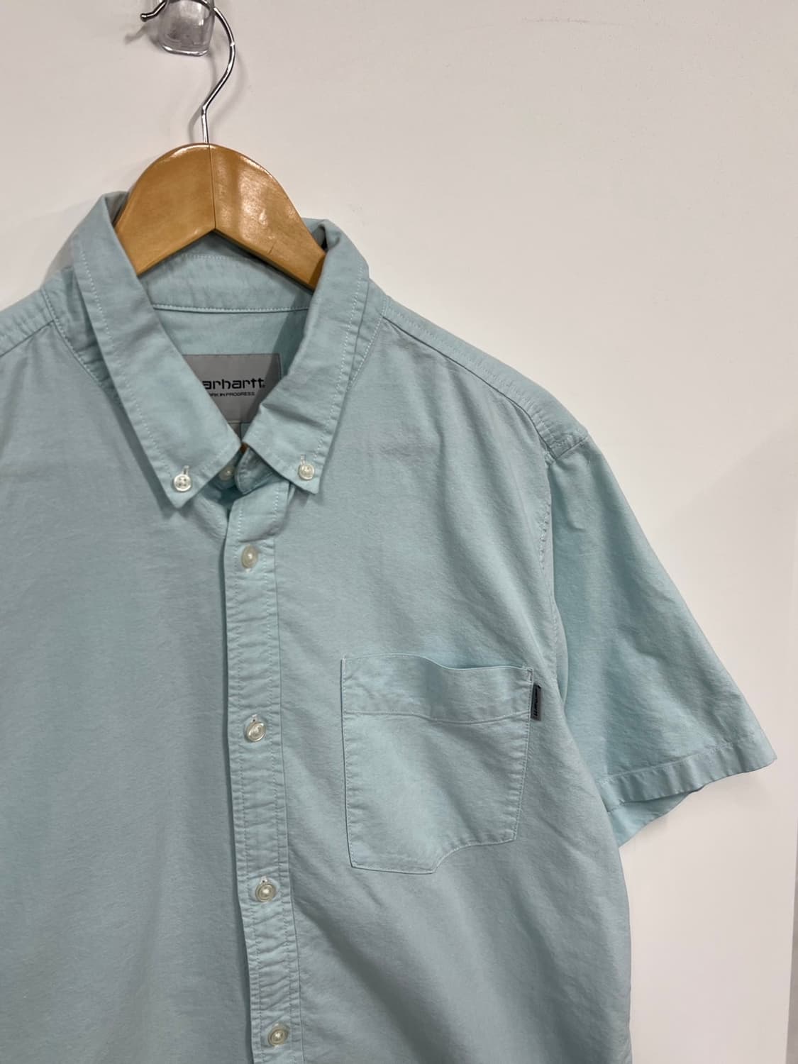 칼하트 WIP 카라넥 포켓 연하늘 반팔 티셔츠 상품이미지2