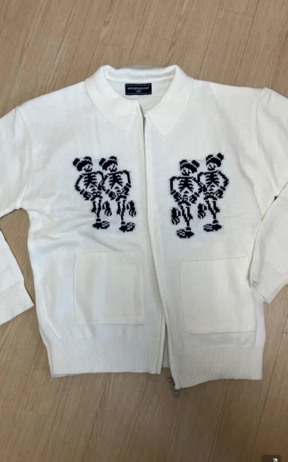 무신사 나이스고스트클럽 니트 집업 DANCING SKELETONS ZIP 상품이미지1