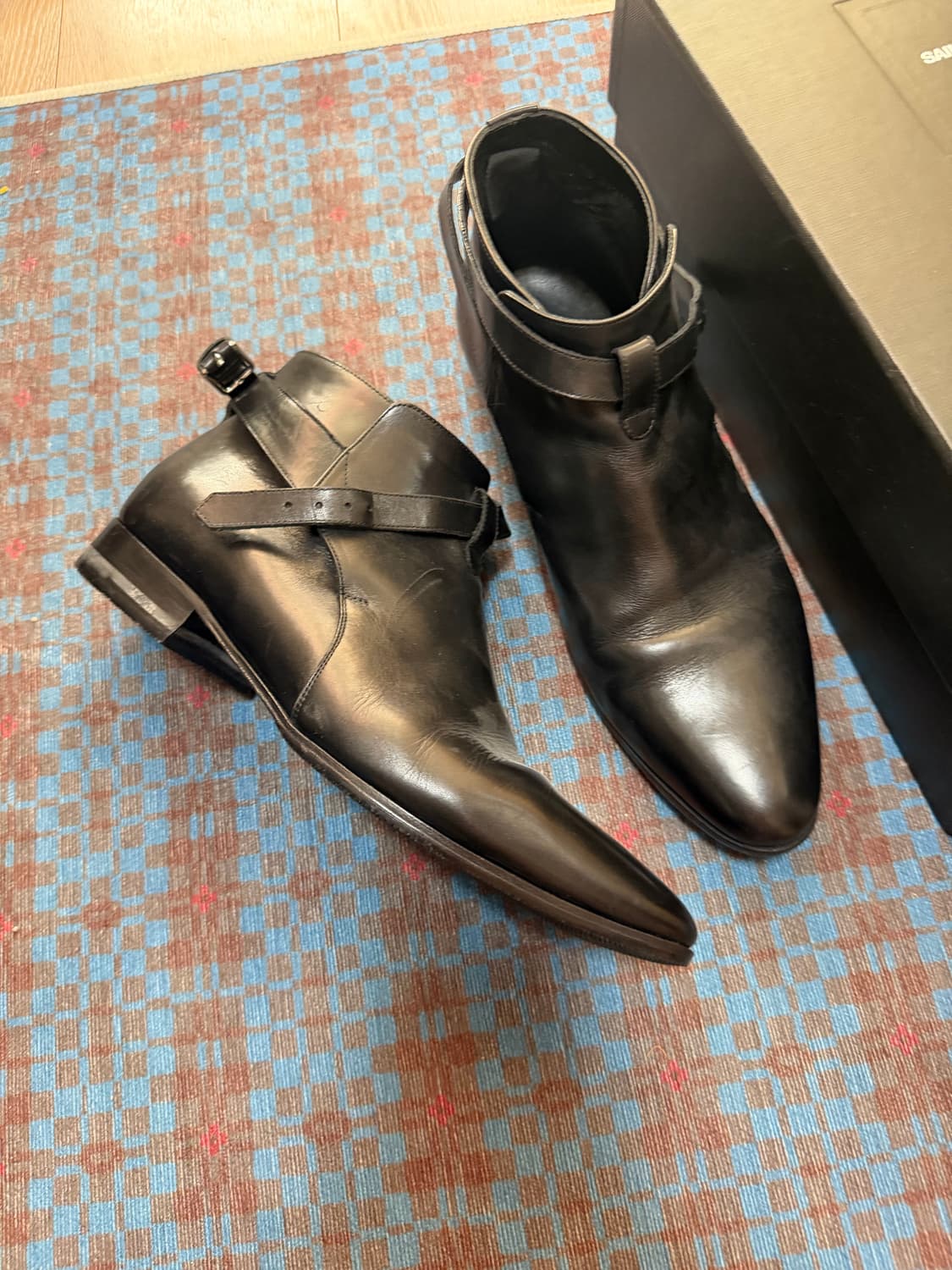 생로랑 부츠 상품이미지3