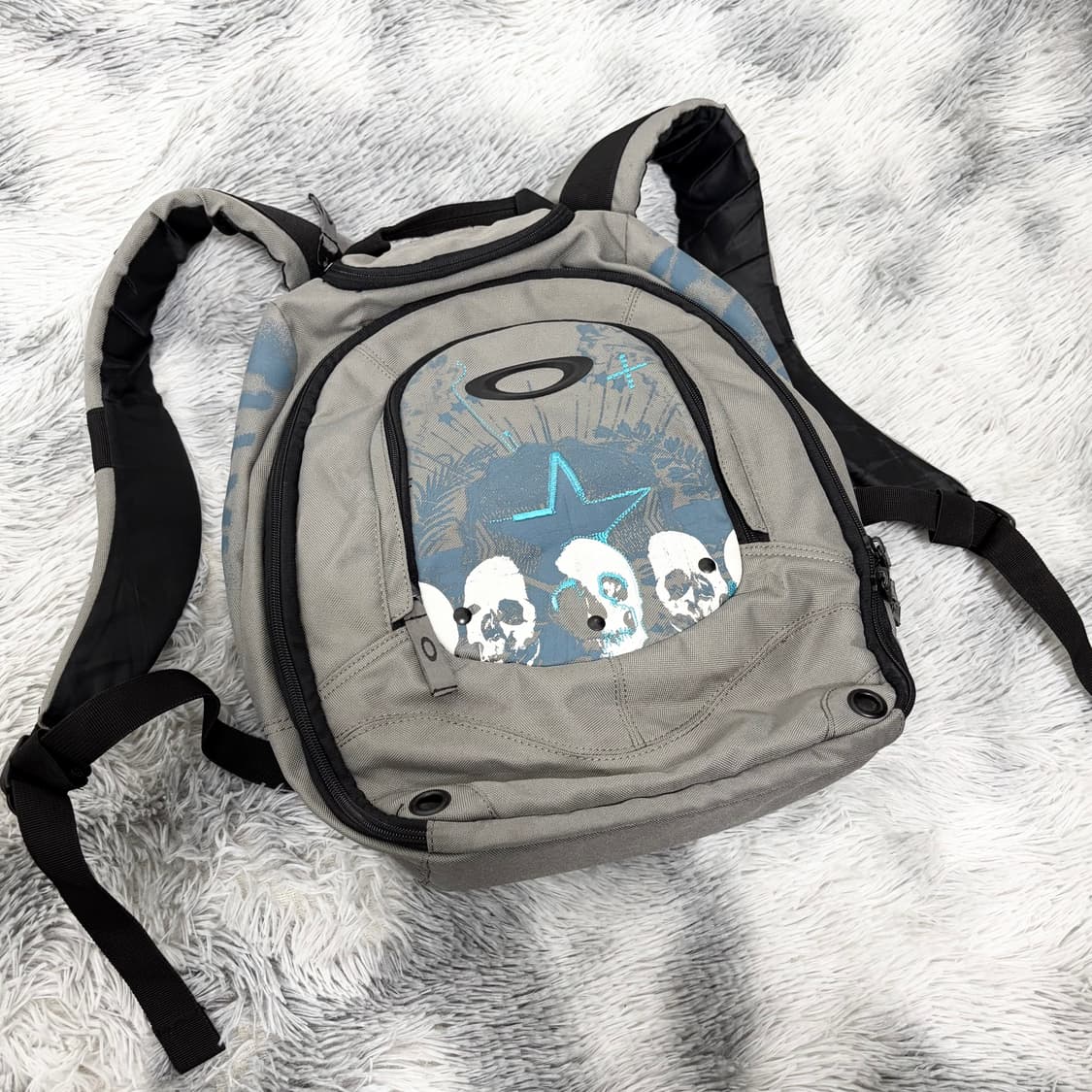 오클리 스컬 백팩 상품이미지1