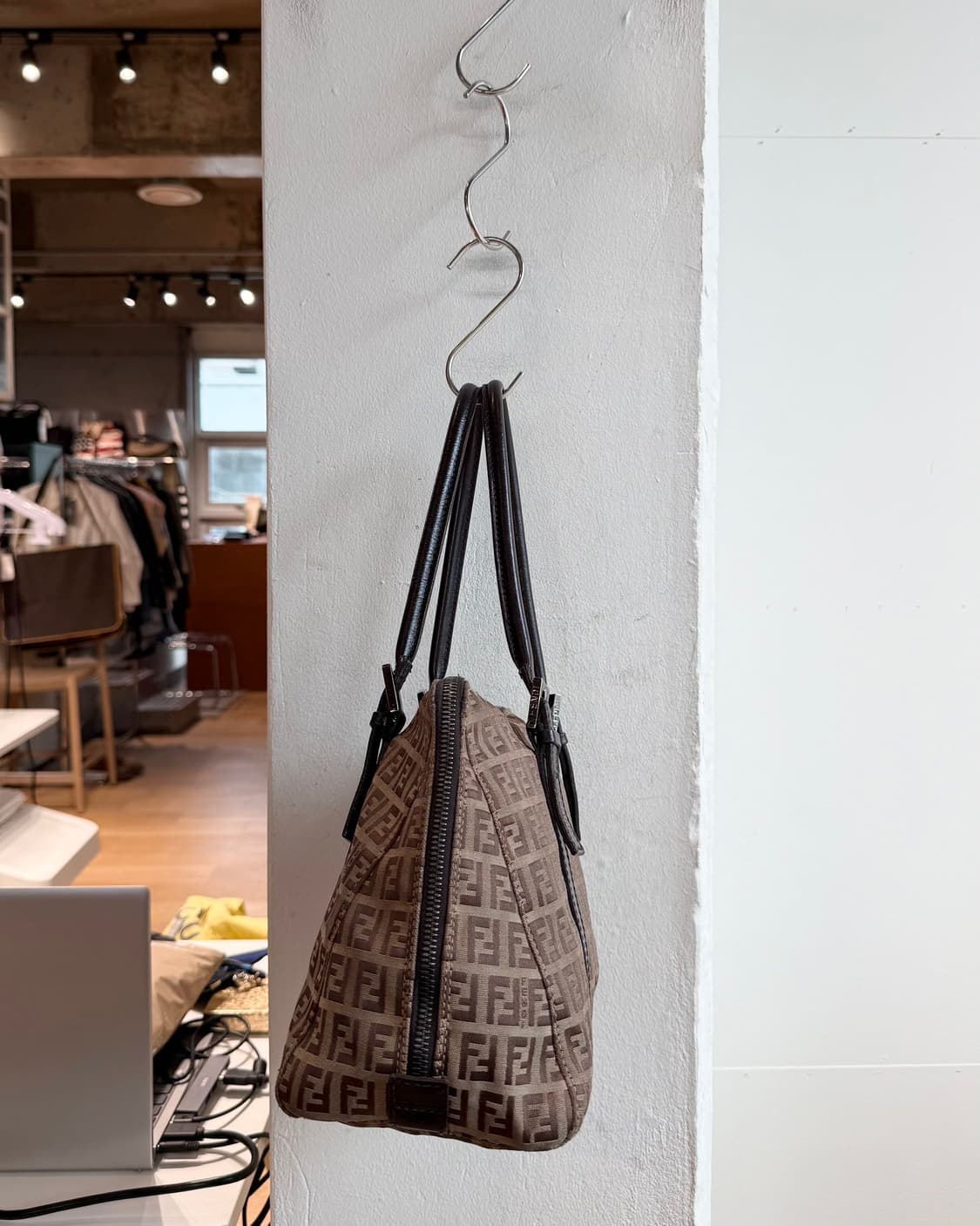 펜디 브라운 주카 토트백  상품이미지6