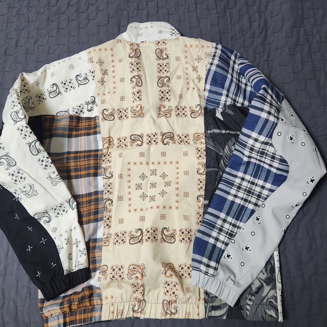 나이키 조던 페이즐리 아노락  상품이미지2