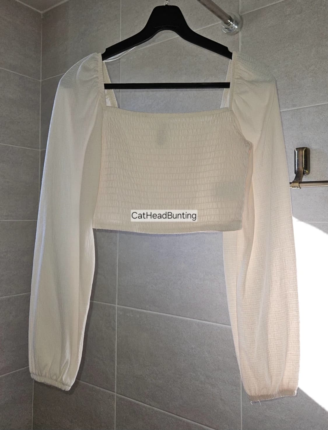 h&m 디바이디드 셔링 링클 블라우스 티_실착 1회 상품이미지4