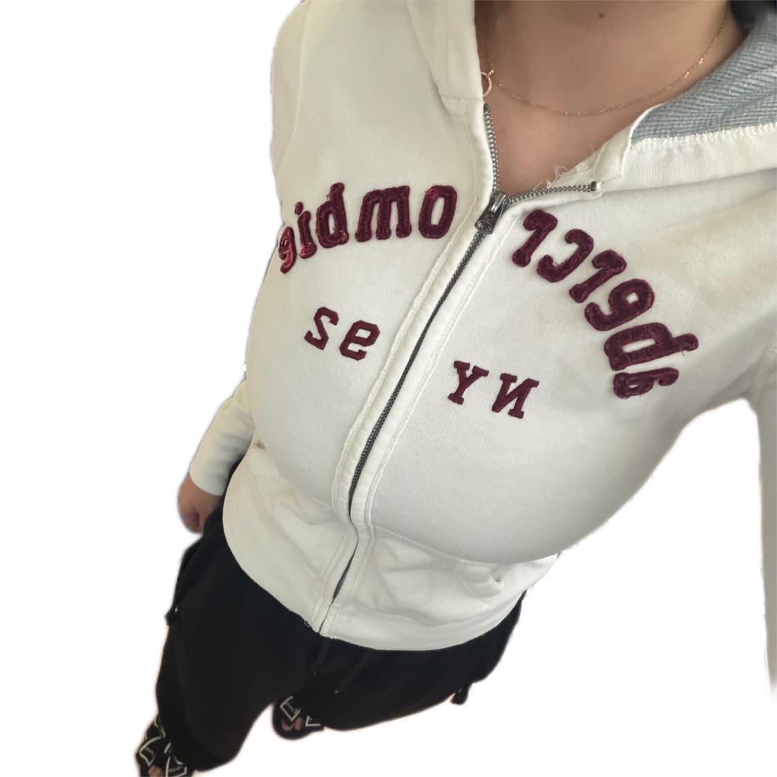 ✨아베크롬비 딱붙핏 버건디 빅로고 화이트 후드집업✨ 상품이미지1