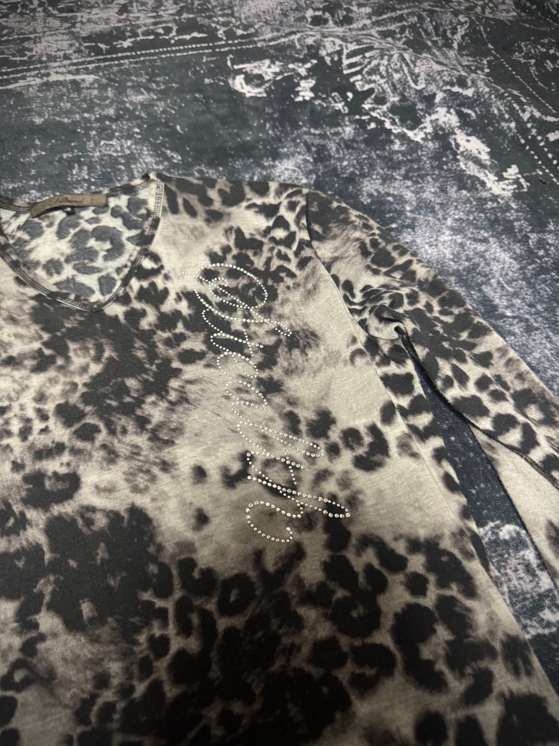 00s Mode Leopard Design Long Sleeve 상품이미지4