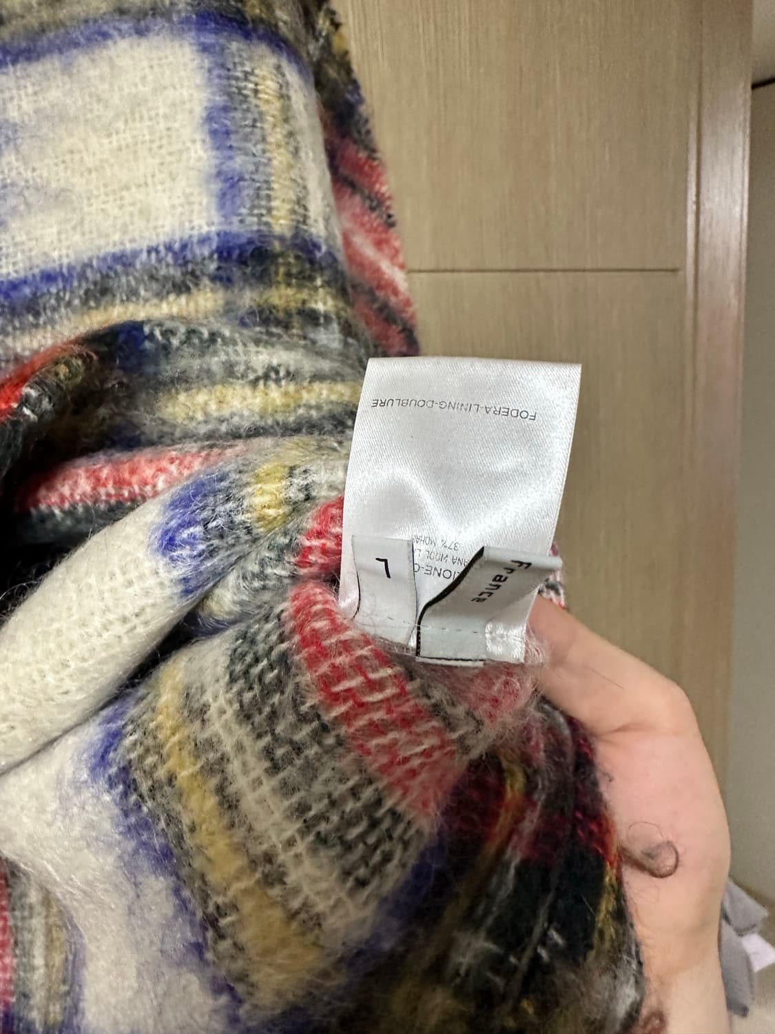 발렌시아가 타탄 니트 상품이미지2