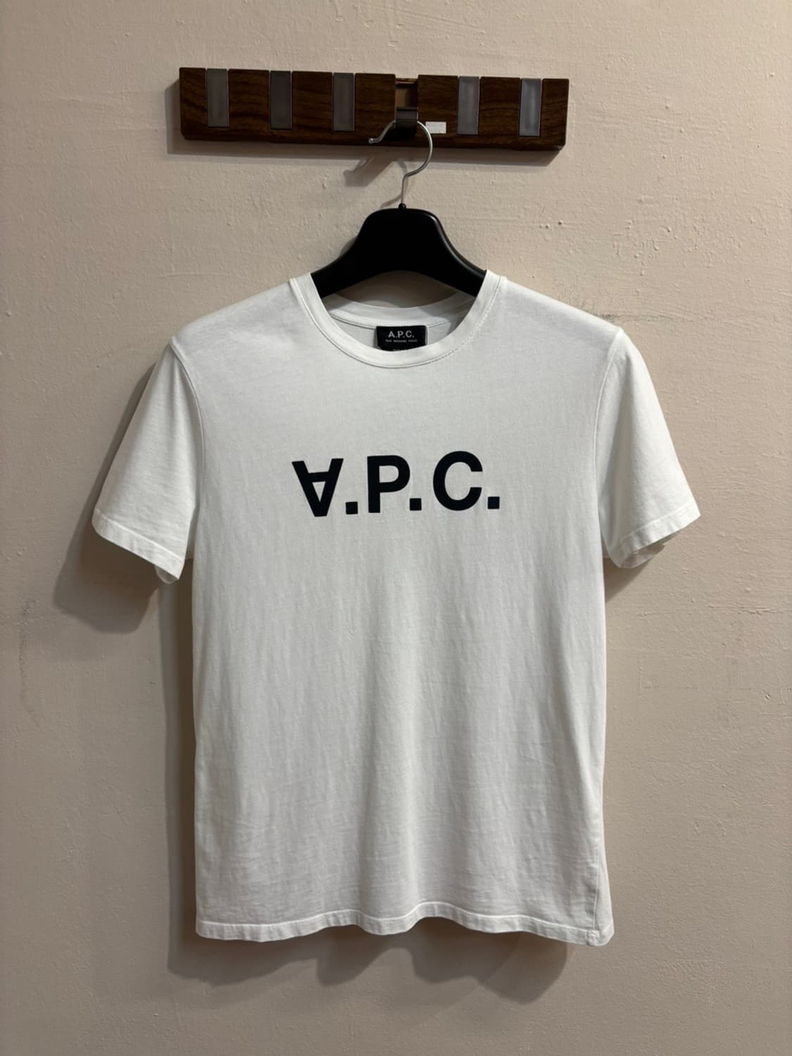 아페쎄 VPC 로고 반팔 티 상품이미지1