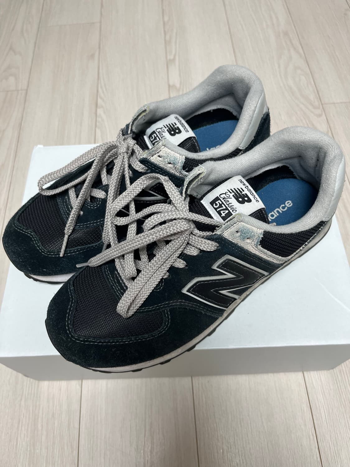 270) 뉴발란스 클래식 574 네이비 상품이미지1