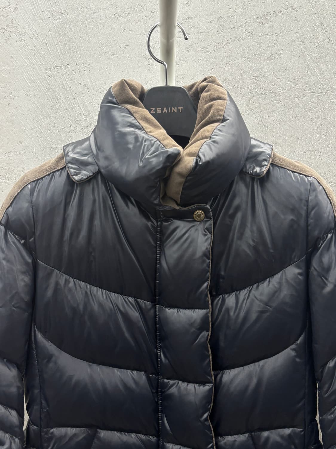 타임 블랙 다운 패딩 코트  상품이미지3