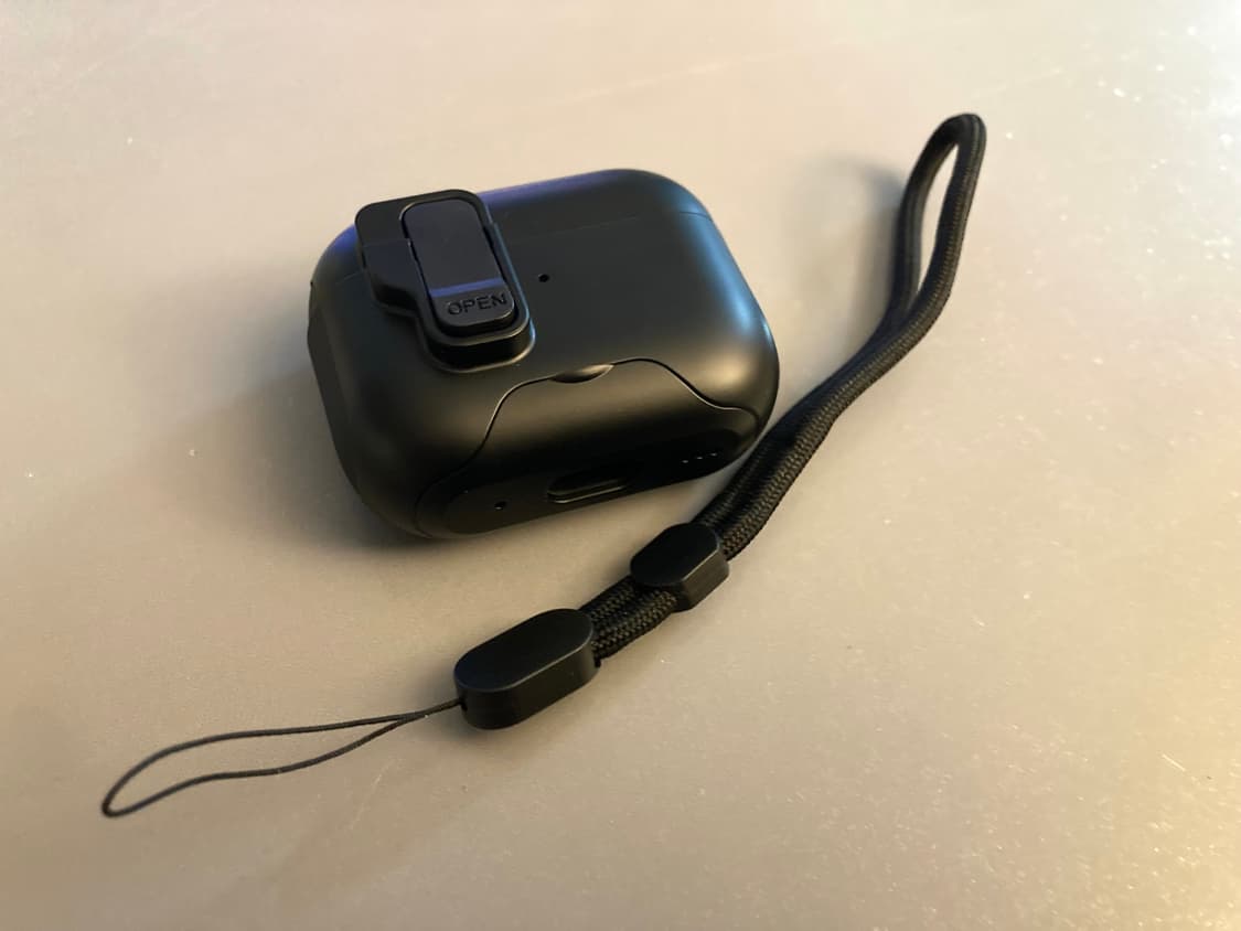 (새상품)에어팟 프로2 마그네틱 락 범퍼 케이스 상품이미지2