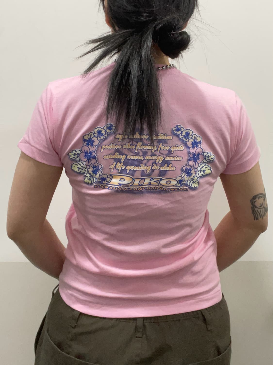 (데드스탁)Piko 피코 롱 보드웨어 글리터 플라워 슬림핏 반팔티셔츠 상품이미지1