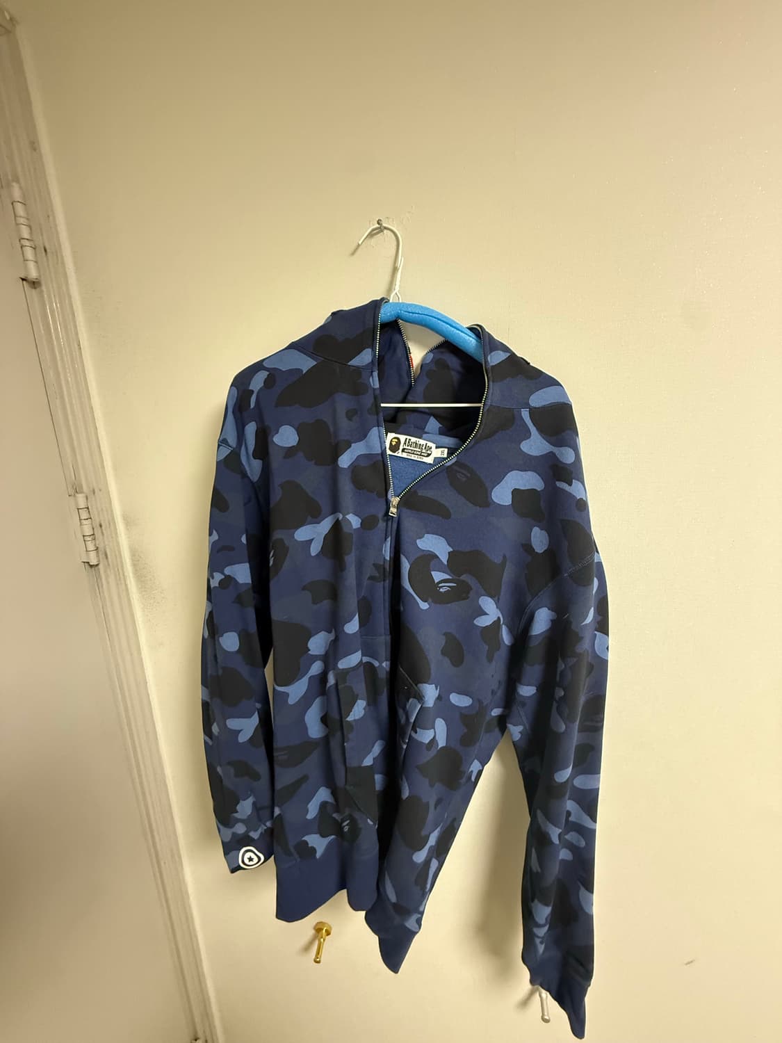 베이프 샤크후디 청색 상품이미지1