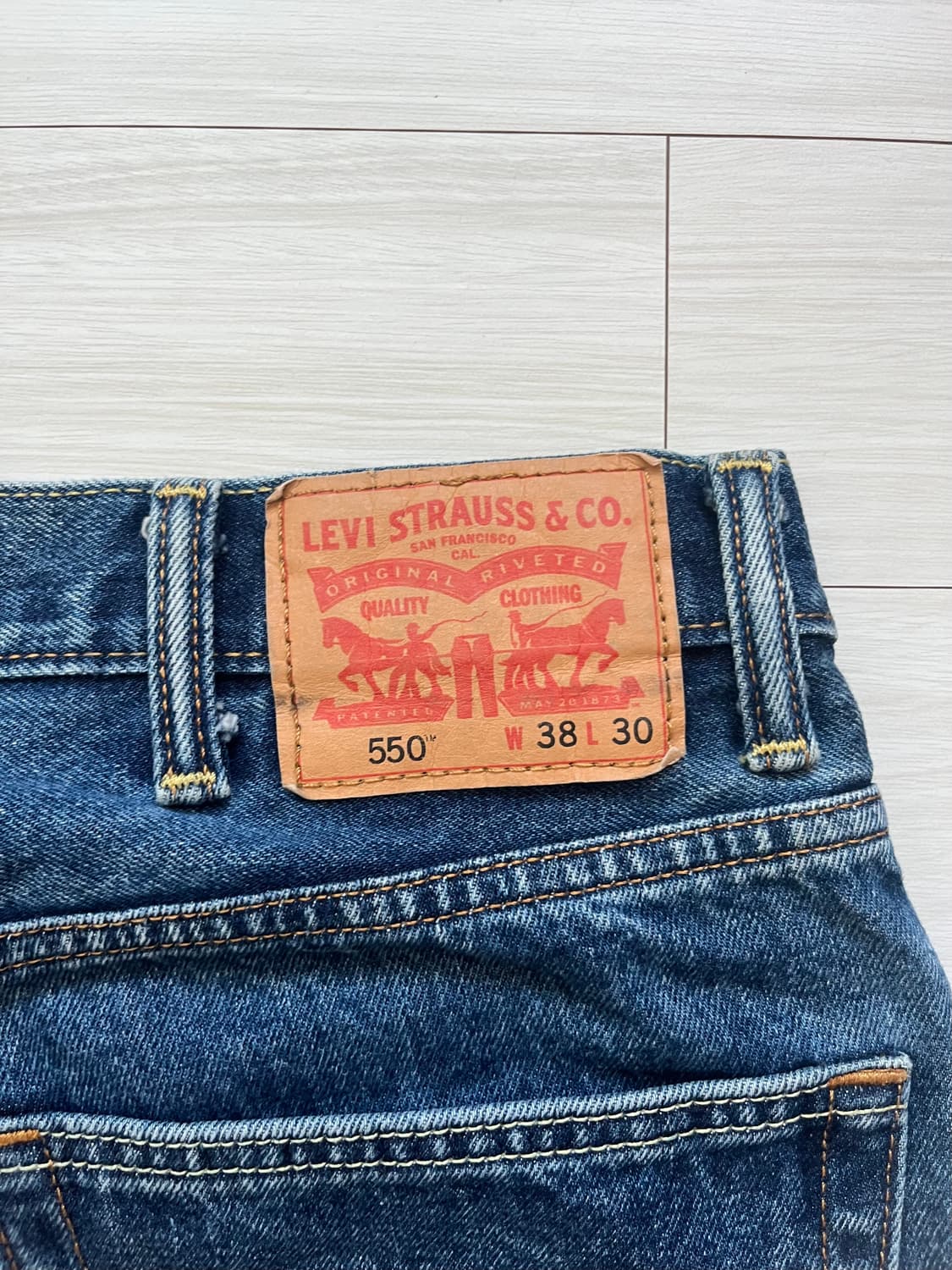 리바이스 550 상품이미지3
