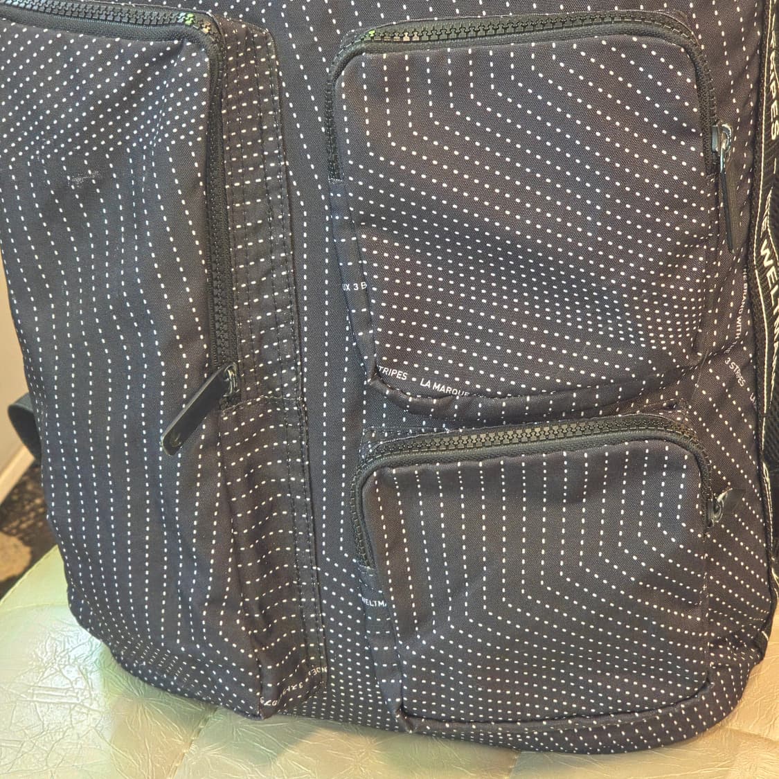 아디다스 NMD 백팩 상품이미지5