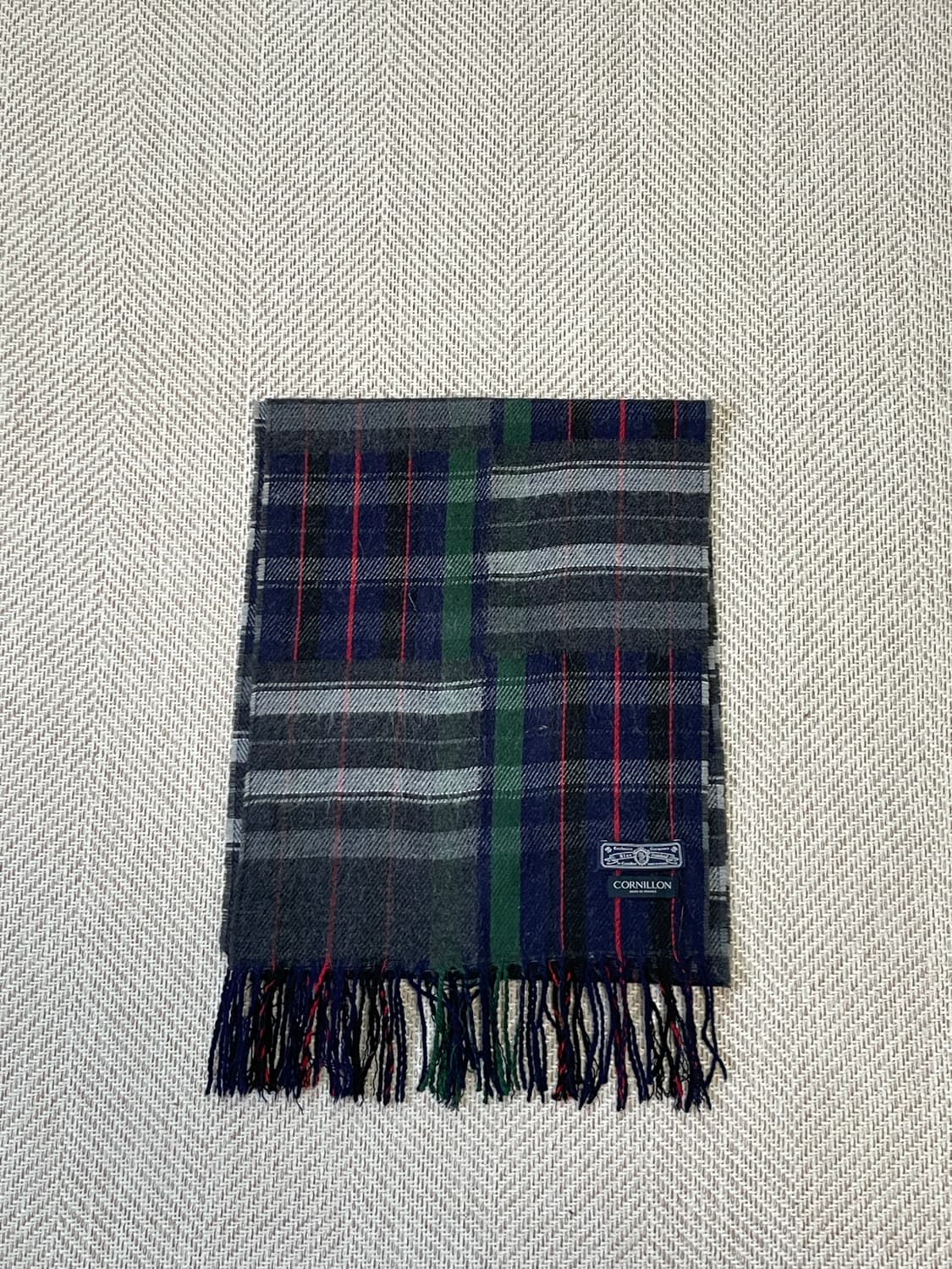 코르닐롱 클래식 타탄 체크 머플러  상품이미지1