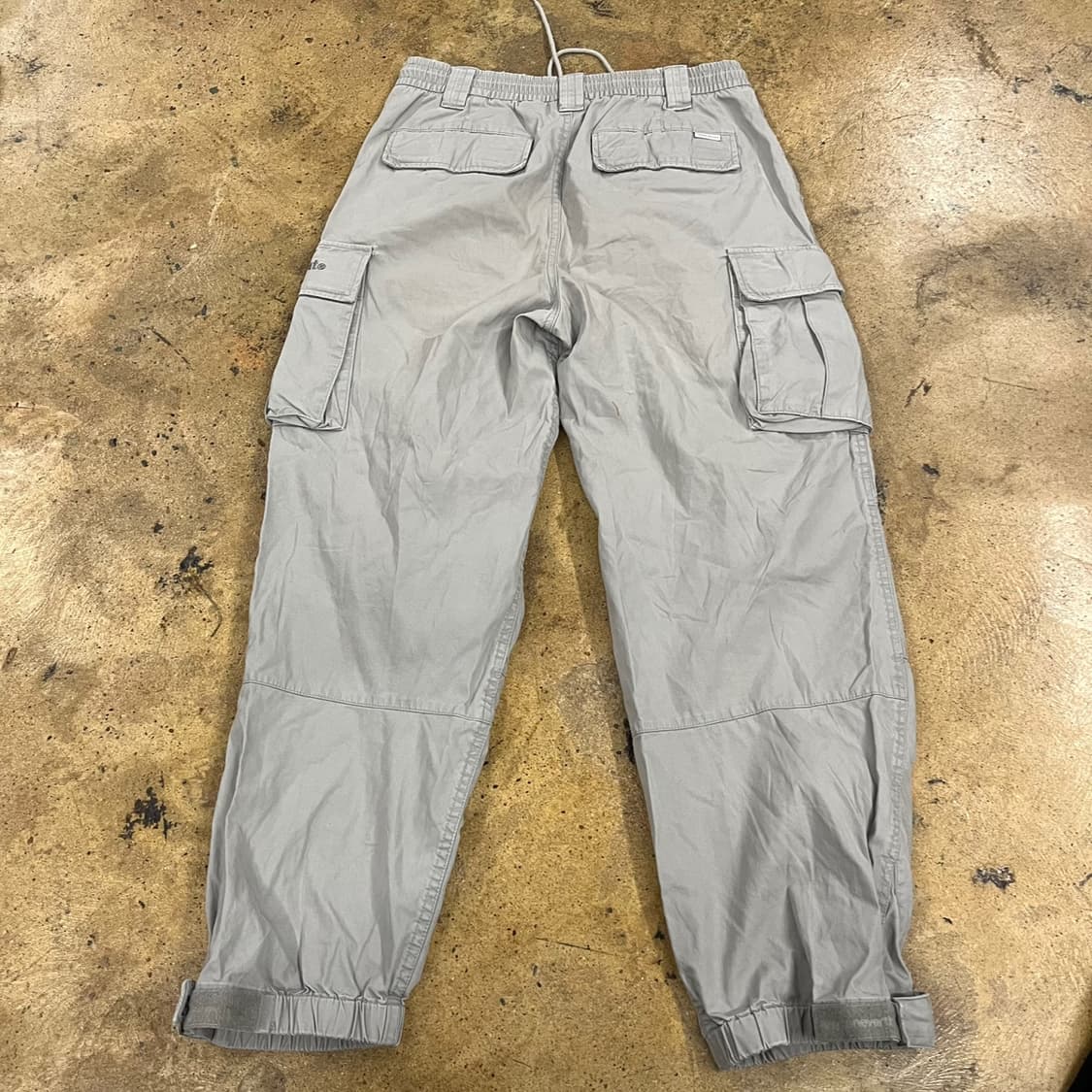 [정품/L] 디스이즈네버댓 카고 바지 회색 b18 상품이미지3