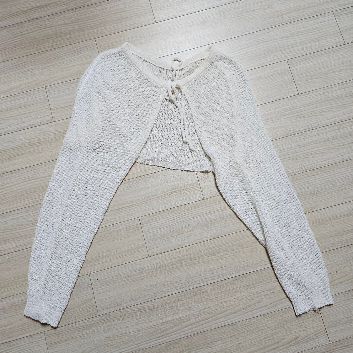 (실착1회) 화이트 볼레로 가디건 상품이미지1