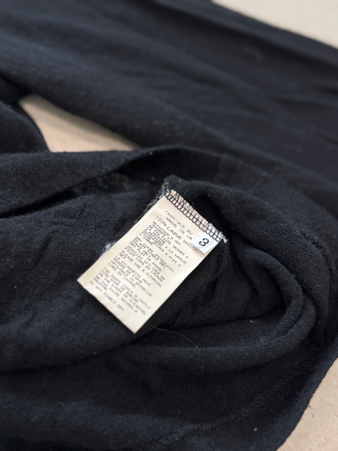 요지야마모토 뿌르옴므 비대칭 헨리넥 니트 상품이미지6