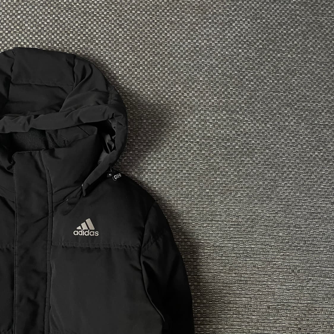 아디다스 블랙 투포켓 다운 패딩 자켓 M 상품이미지3