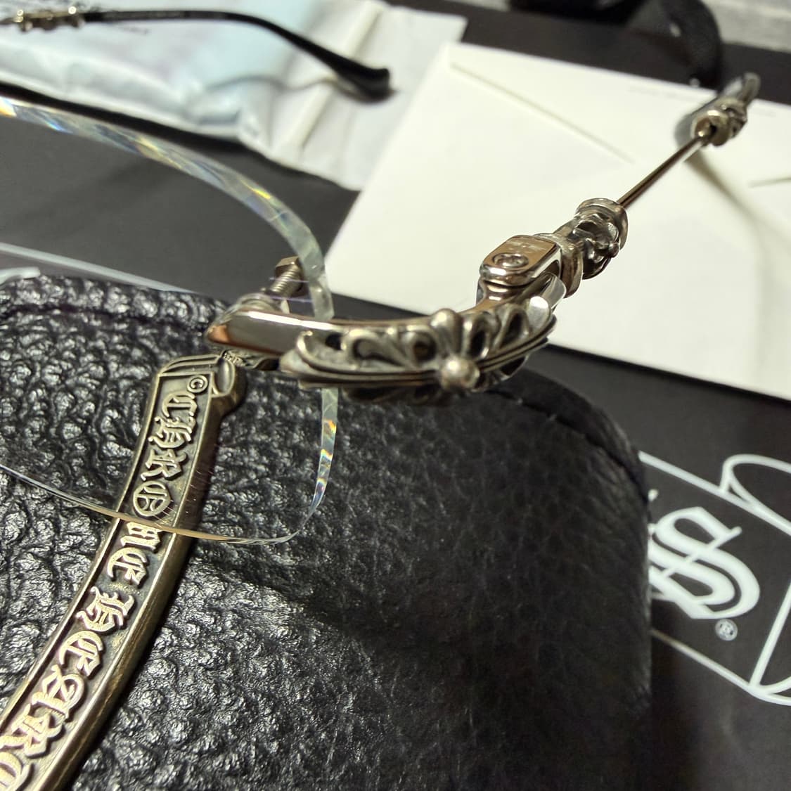 크롬하츠 PILLS 3 필스3 샤이닝 실버 무테 안경 상품이미지8