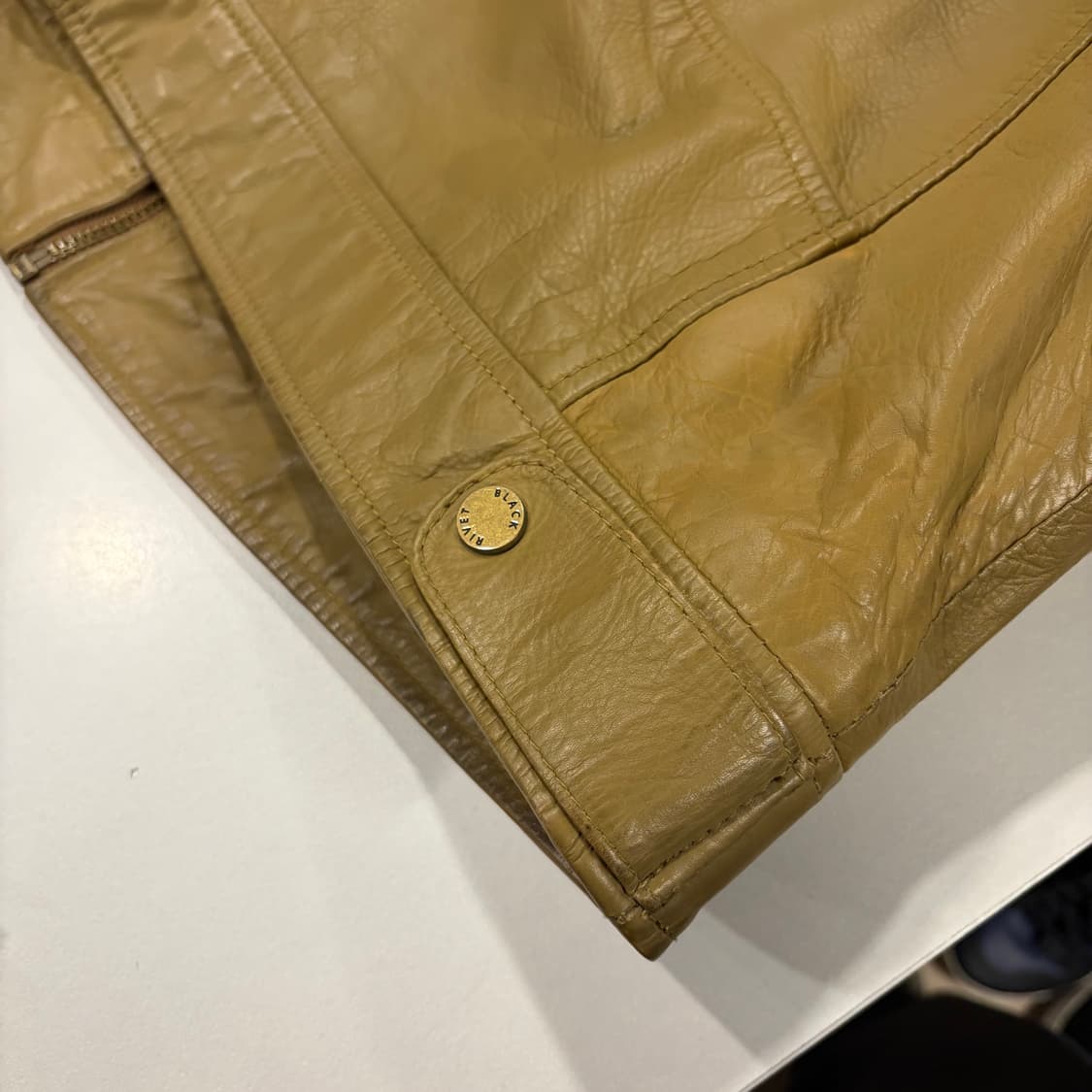 [L] 블랙리벳 BLACK RIVET 가죽 라이더 레더 자켓 B941 상품이미지7