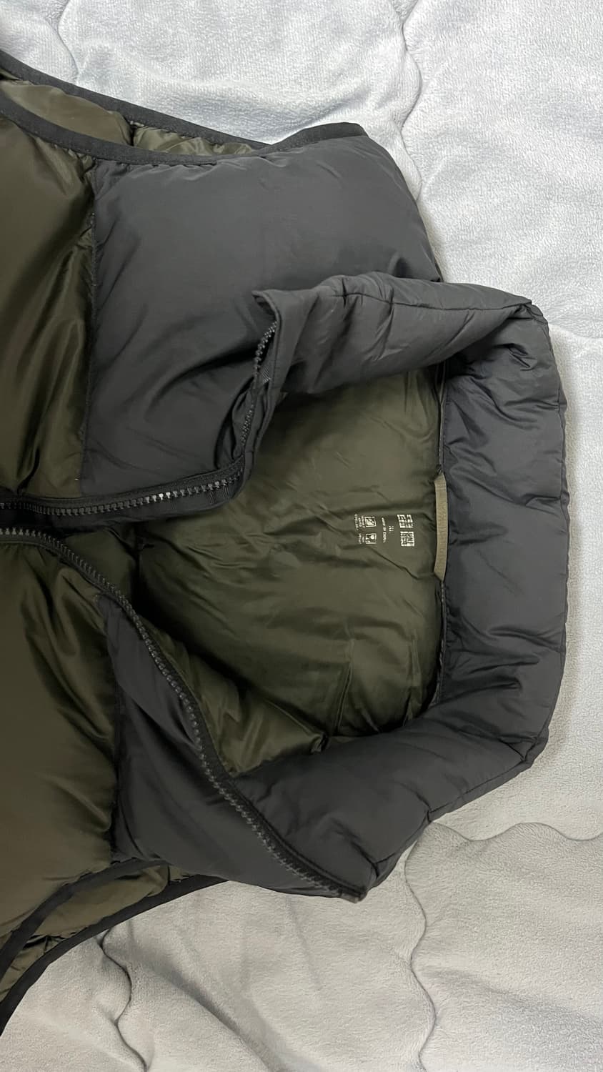 유니클로 울트라 라이트 다운 패딩조끼 상품이미지3